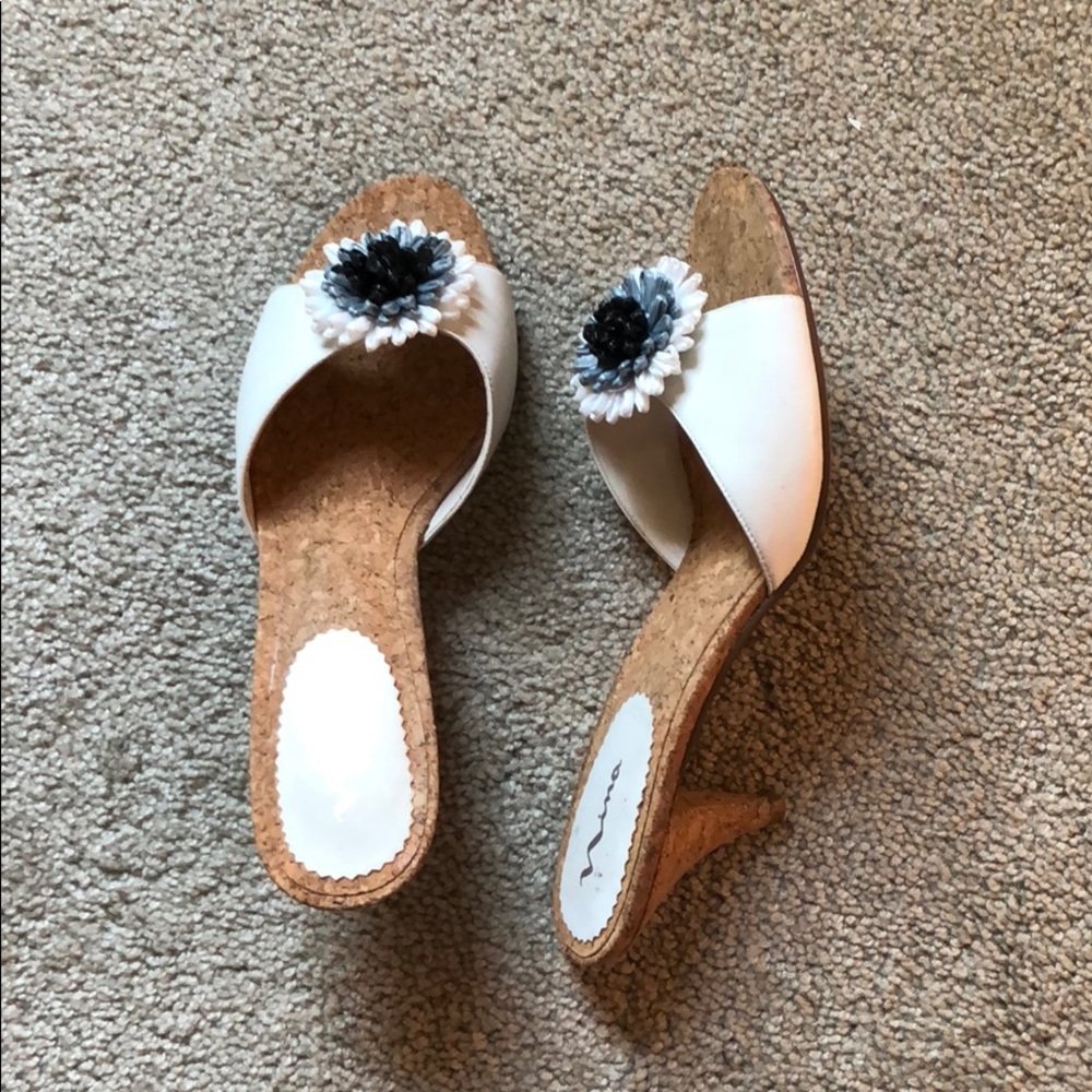 Sandals with a heel